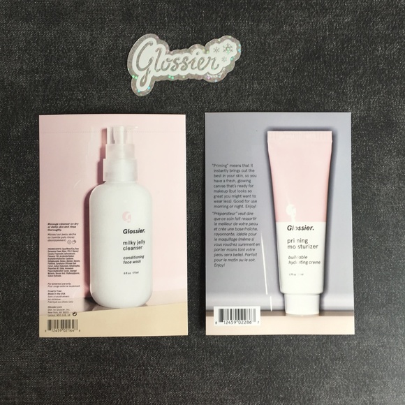 [NEW] Glossier Sampler & Pouch Pack - Picture 3 of 6